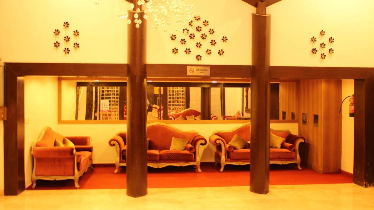 Regenta Inn Jaipur, Adarsh Nagar Eksteriør bilde